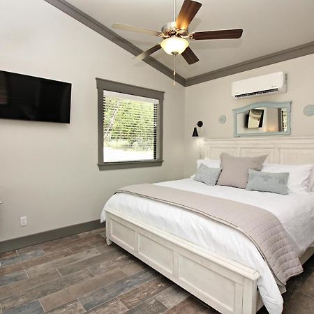 Green Acres Cottages - Fredericksburg Suite Wimberley Luaran gambar